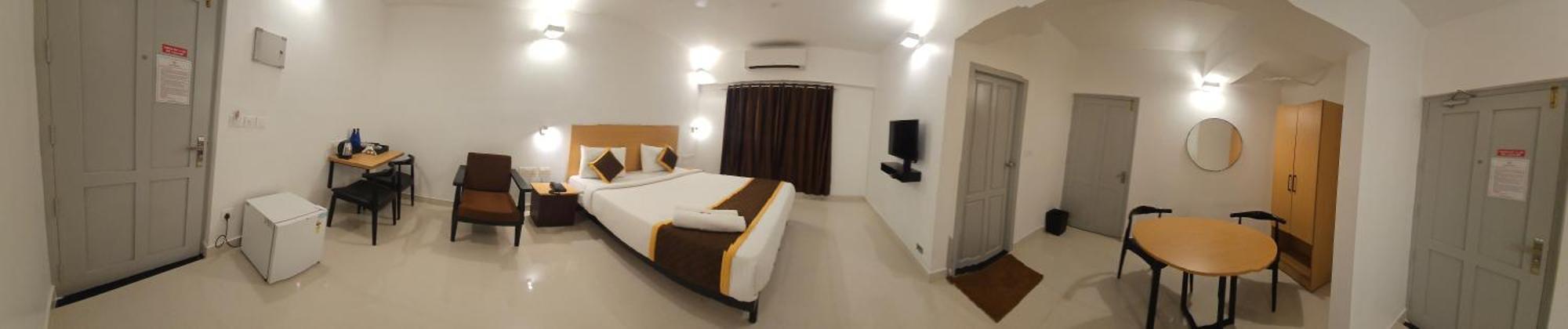 Hotel B R Regency トリバンドラム エクステリア 写真